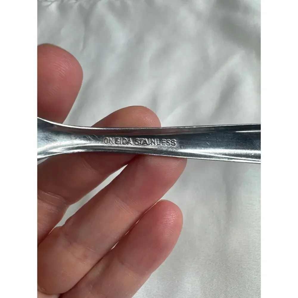 Oneida Stainless Steel Place Spoon 8” Tablespoon Flatware Replacement